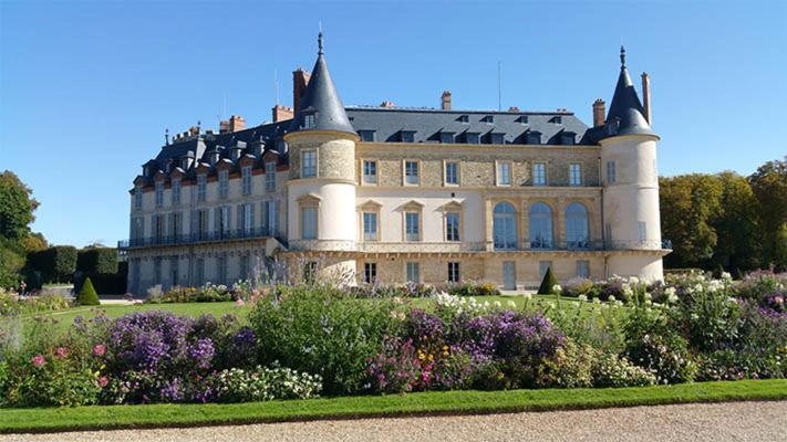 Le Nid Douillet D'Angelique Et David Avec Parking Lejlighed Rambouillet Eksteriør billede